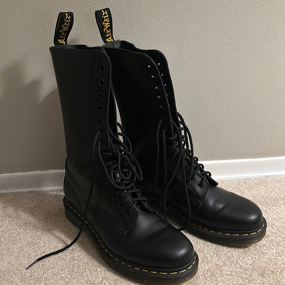Dr. Martens 1914 14-hole Boots Black with Yellow Stitching